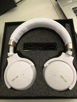 SEVIZ Bluetooth Headphones 10 3color — 4점을 준 리뷰어가 2020년 7월 올린 사용 사진