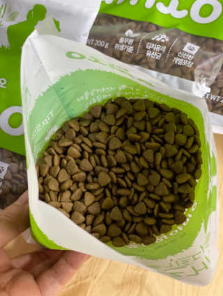 [풀무원 아미오] 자연담은식단 1kg 3종 — 5점을 준 리뷰어가 2020년 12월 올린 사용 사진