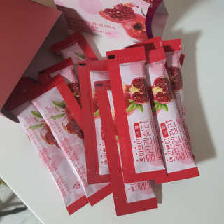 헬스업_쁘띠쁘띠석류콜라겐젤리_20g x 14포 — 5점을 준 리뷰어가 2020년 12월 올린 사용 사진
