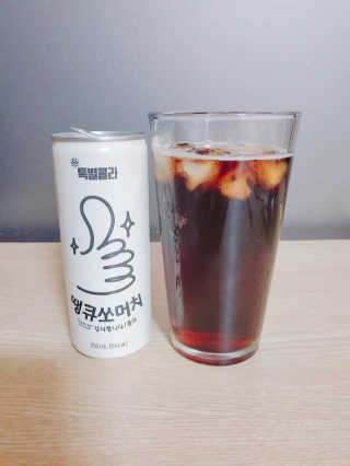일화 No 슈가0Kcal 스테비아 톡별콜라 콤보팩 250mlX30 캔 — 4점을 준 리뷰어가 2020년 7월 올린 사용 사진