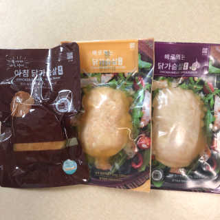 바로 먹는 아침 실온보관 닭가슴살 6종 — 4점을 준 리뷰어가 2020년 9월 올린 사용 사진