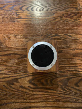 SEVIZ MINI10W 레트로 블루투스 스피커 — 4.5점을 준 리뷰어가 2020년 9월 올린 사용 사진