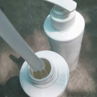 일리세이 허니 샴푸 500ml + 허니 바디워시 500ml 세트 — 5점을 준 리뷰어가 2020년 4월 올린 사용 사진