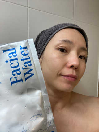 [설랩] 클렌징워터 세안수 500ml x 6팩 — 3.5점을 준 리뷰어가 2020년 7월 올린 사용 사진