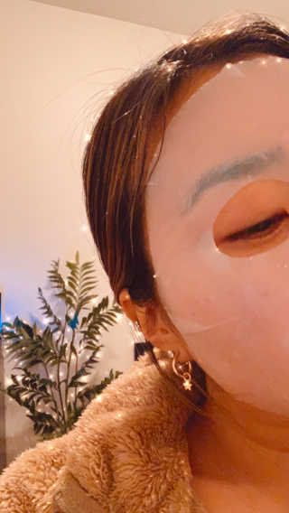 마더메이드 [마더 메이드] 비타 래디언스 부스팅 바이오 젤 마스크 E — 5점을 준 리뷰어가 2020년 12월 올린 사용 사진