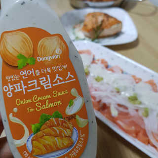 동원산업 항공직송 동원생연어_400g — 5점을 준 리뷰어가 2020년 5월 올린 사용 사진