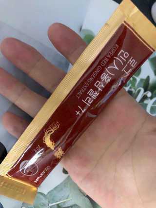 로그네이처 로그 인 홍삼젤리 7+ — 5점을 준 리뷰어가 2020년 5월 올린 사용 사진