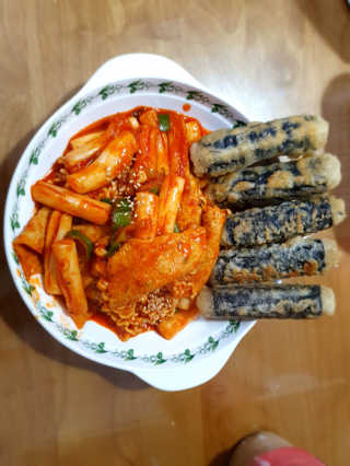 화곡미담 옛날 떡볶이 — 4점을 준 리뷰어가 2020년 4월 올린 사용 사진
