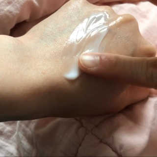 델라본 마린 콜라겐 수분크림 — 5점을 준 리뷰어가 2020년 4월 올린 사용 사진