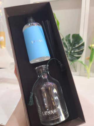 레나스 프리미엄 아로마 디퓨저 200ml  [1SET] — 5점을 준 리뷰어가 2020년 9월 올린 사용 사진
