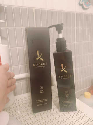 [두피헤어 트리트먼트] 케이원큐어 스켈프 젤 270ml — 4점을 준 리뷰어가 2020년 9월 올린 사용 사진