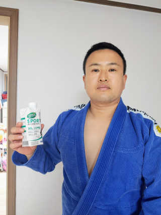 셀렉스스포츠 셀렉스 스포츠 드링크 초콜릿 _ 330ml x 12팩 — 4.5점을 준 리뷰어가 2020년 11월 올린 사용 사진