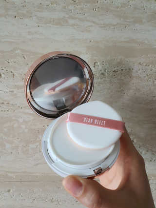 디어벨르 크림쿠션 DEAR BELLE CREAM COUSION — 3점을 준 리뷰어가 2020년 8월 올린 사용 사진