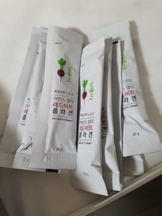 유유네이처 머빈스 젤리 레드비트 콜라겐 — 5점을 준 리뷰어가 2020년 4월 올린 사용 사진