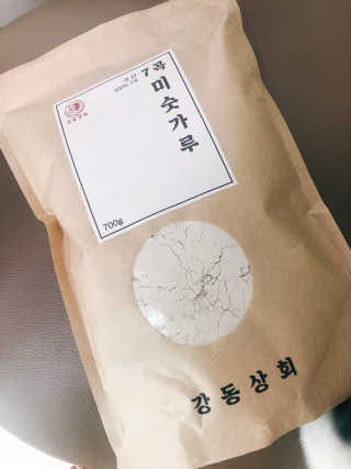 [강동상회]  7곡미숫가루 / 검정미숫가루 — 5점을 준 리뷰어가 2020년 4월 올린 사용 사진