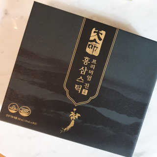 헬스업_천명진프리미엄홍삼스틱_10ml x 30포 — 5점을 준 리뷰어가 2020년 10월 올린 사용 사진