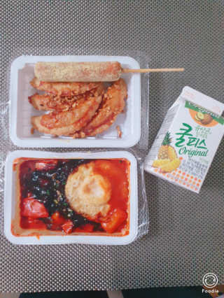 죠스떡볶이 [죠스푸드] 짜빠떡볶이+떡또그+범벅만두 신메뉴 3종 — 4.5점을 준 리뷰어가 2020년 4월 올린 사용 사진