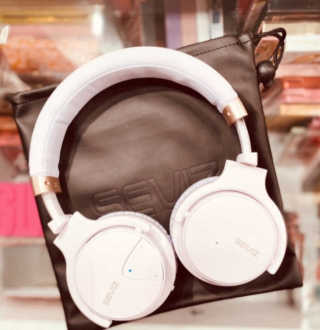 SEVIZ Bluetooth Headphones 10 3color — 5점을 준 리뷰어가 2020년 6월 올린 사용 사진