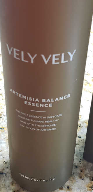 VELY VELY Artemisia Balance Essence — 5점을 준 리뷰어가 2020년 7월 올린 사용 사진