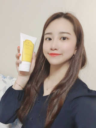 아르투아 ARTOIS 꽃밭에 누운듯 은은한 꽃향기, 아르투아 자르 바디로션 — 5점을 준 리뷰어가 2020년 7월 올린 사용 사진