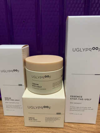 어글리프루프 크림 바이어글리 하이드레이션 샤워 50ml — 5점을 준 리뷰어가 2020년 12월 올린 사용 사진