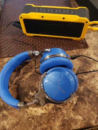 SEVIZ Bluetooth Headphones 10 3color — 5점을 준 리뷰어가 2020년 6월 올린 사용 사진