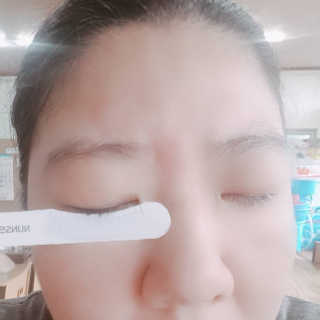 닥터존스킨 눈썹자라 — 5점을 준 리뷰어가 2020년 8월 올린 사용 사진