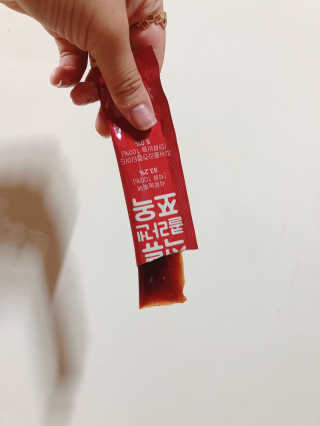 조은약초 석류콜라겐 석류즙 석류쪼옥 젤리 스틱 15포 x 20g — 5점을 준 리뷰어가 2020년 7월 올린 사용 사진