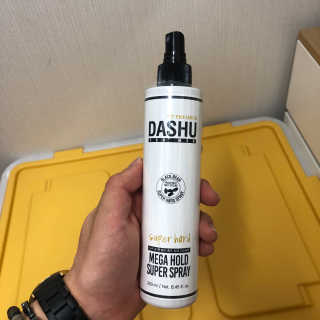 다슈코리아 다슈 포 맨 프리미엄 메가 홀드 슈퍼 스프레이 250ml — 5점을 준 리뷰어가 2020년 9월 올린 사용 사진
