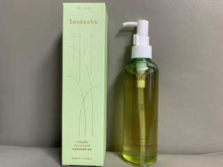 스킨큐어 산다화 순한 클렌징 동백 오일 200ml — 4.5점을 준 리뷰어가 2020년 5월 올린 사용 사진
