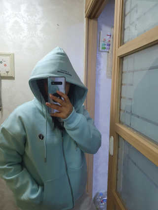 브랜디드라이프스타일코리아 행텐 헤리티지 후드집업 — 5점을 준 리뷰어가 2020년 11월 올린 사용 사진