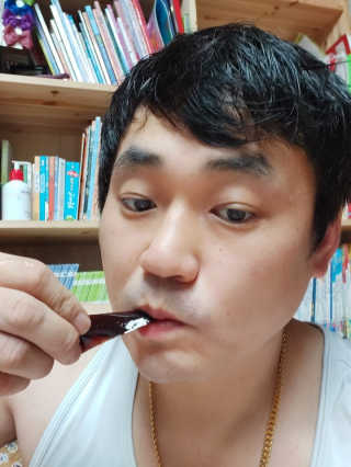 365더건강 에버뷰티 석류콜라겐 젤리 — 5점을 준 리뷰어가 2020년 8월 올린 사용 사진