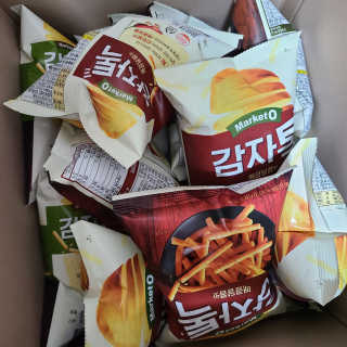 마켓오 감자톡 허브솔트맛/매콤달콤맛 — 5점을 준 리뷰어가 2020년 6월 올린 사용 사진