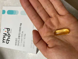 JW중외제약 마이코드 알티지 오메가3 1000 mg — 5점을 준 리뷰어가 2020년 10월 올린 사용 사진