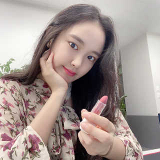 셀프코딩 코드 레드 소프트 립스틱 — 4점을 준 리뷰어가 2020년 7월 올린 사용 사진