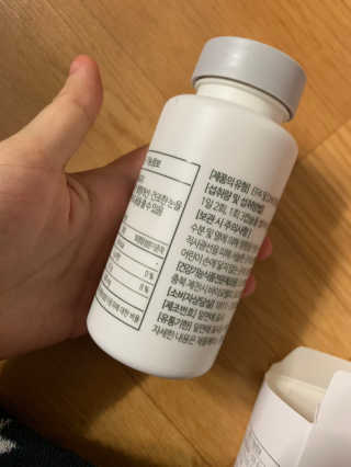 소버스 식물성 오메가3 DHA 600 — 4점을 준 리뷰어가 2020년 4월 올린 사용 사진