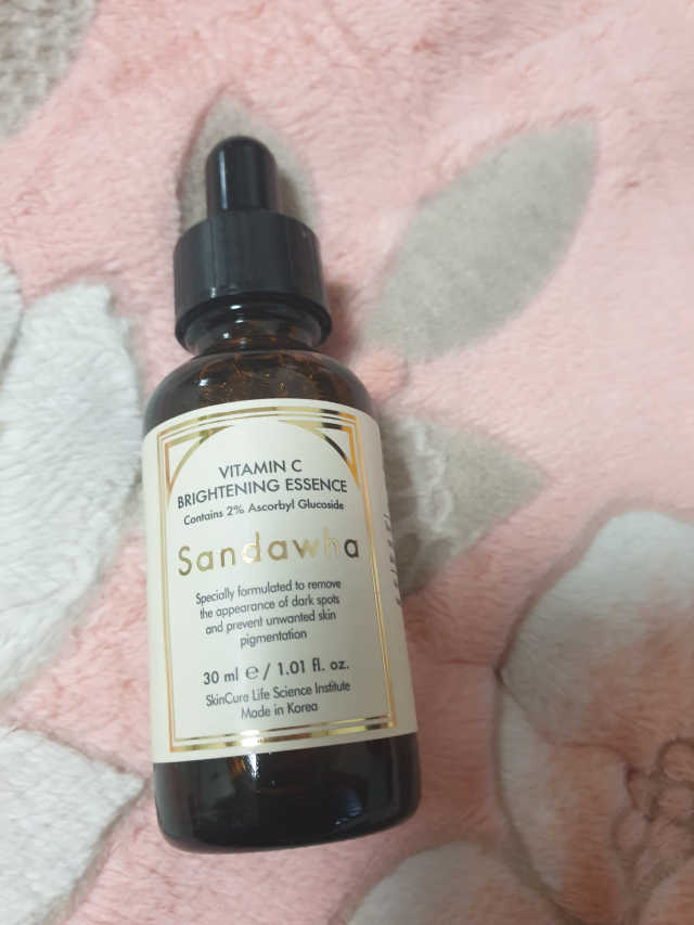 [스킨큐어] 산다화 비타민C 화이트닝 에센스 30ml 리뷰 사진