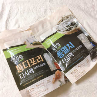[풀무원] 자연의 감칠맛 통디포리, 통멸치 다시팩 세트 — 5점을 준 리뷰어가 2020년 5월 올린 사용 사진