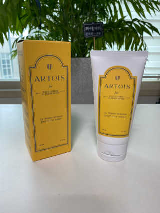 아르투아 ARTOIS 꽃밭에 누운듯 은은한 꽃향기, 아르투아 자르 바디로션 — 5점을 준 리뷰어가 2020년 7월 올린 사용 사진
