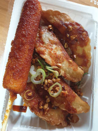 죠스떡볶이 [죠스푸드] 짜빠떡볶이+떡또그+범벅만두 신메뉴 3종 — 3점을 준 리뷰어가 2020년 4월 올린 사용 사진