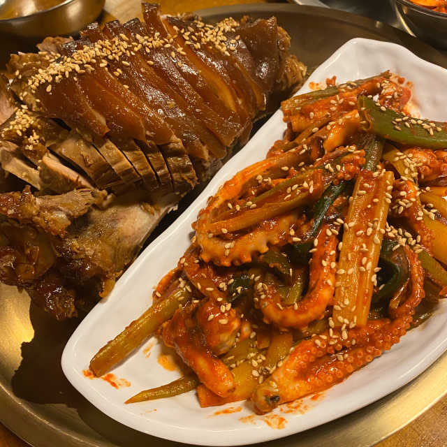[동네맛집족발] 4개 족발 중 택1 리뷰 사진