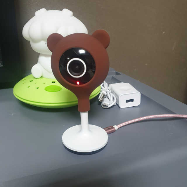 헤이홈 스마트 홈카메라 + 헤이베어 캐릭터커버 리뷰 사진