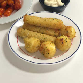 가치식탁 리얼치즈스틱, 리얼크림치즈볼 — 4점을 준 리뷰어가 2020년 8월 올린 사용 사진