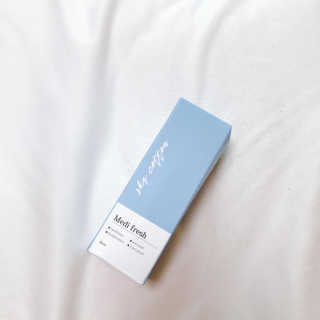 순수연구소 메디프레쉬80ml 천연 향균 섬유 탈취제 — 3.5점을 준 리뷰어가 2020년 5월 올린 사용 사진