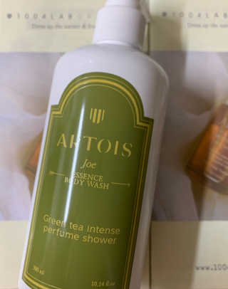 아르투아 ARTOIS 숲의 싱그러움이 느껴지는 아르투아 조 에센스 바디워시 — 5점을 준 리뷰어가 2020년 7월 올린 사용 사진