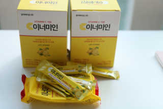 이너미인 VITAMIN-C 700 — 5점을 준 리뷰어가 2020년 8월 올린 사용 사진