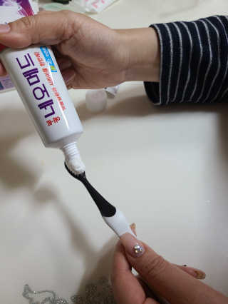 봄날연구소 부광 네오메드치약 2개+ 30g 휴대용 미니치약 — 5점을 준 리뷰어가 2020년 11월 올린 사용 사진