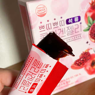 헬스업_쁘띠쁘띠석류콜라겐젤리_20g x 14포 — 5점을 준 리뷰어가 2020년 8월 올린 사용 사진