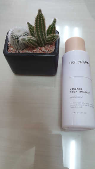어글리프루프 에센스 스탑디어글리 레드모먼트 에센스 120ml — 3점을 준 리뷰어가 2020년 10월 올린 사용 사진