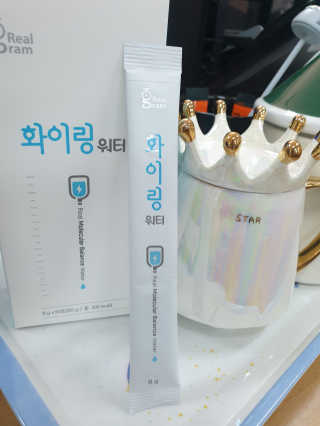 리얼그램 화이링워터 온 국민 필요회복템 — 5점을 준 리뷰어가 2020년 6월 올린 사용 사진